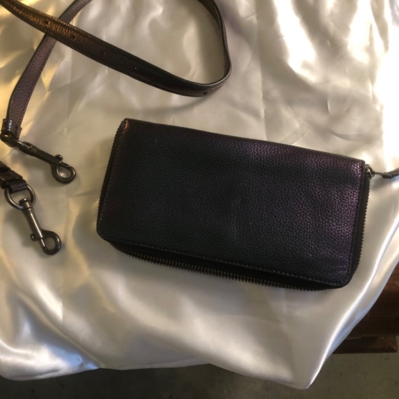 Coach hobo hologram oil slick w/ wallet - Picture 3 of 13